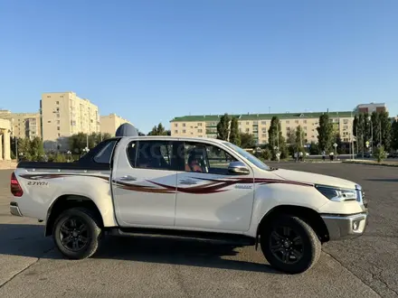 Toyota Hilux 2022 года за 19 500 000 тг. в Уральск – фото 2