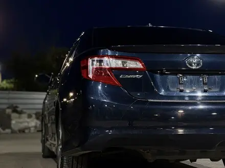 Toyota Camry 2014 года за 6 200 000 тг. в Атырау – фото 19