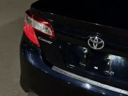 Toyota Camry 2014 года за 6 200 000 тг. в Атырау – фото 22