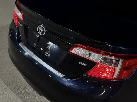 Toyota Camry 2014 года за 6 200 000 тг. в Атырау – фото 24