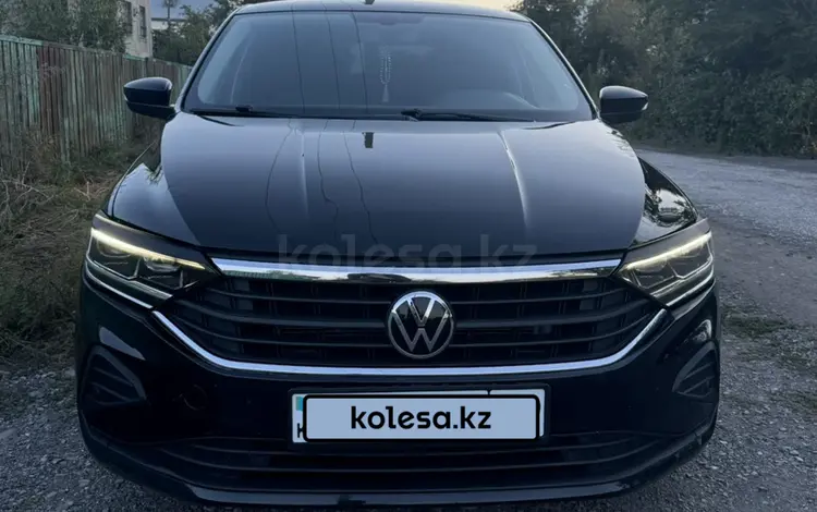 Volkswagen Polo 2021 года за 8 300 000 тг. в Караганда