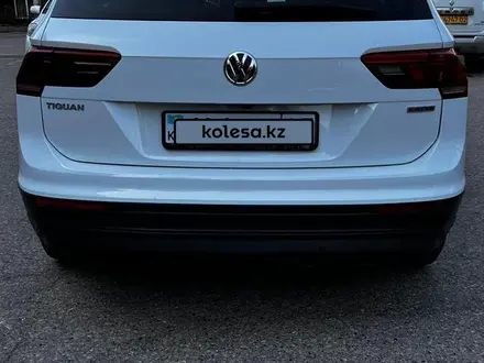 Volkswagen Tiguan 2018 года за 12 499 999 тг. в Алматы – фото 2