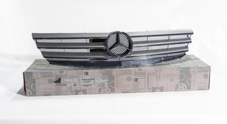 Решетка радиатора Mercedes-Benz A-Class W169 A16988009839744 за 337 575 тг. в Алматы