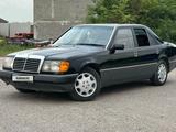 Mercedes-Benz E 260 1990 года за 2 500 000 тг. в Алматы – фото 2