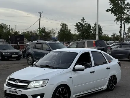 ВАЗ (Lada) Granta 2190 2015 года за 2 350 000 тг. в Павлодар