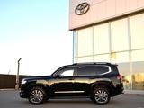 Toyota Land Cruiser Premium+ 2025 годаүшін72 690 000 тг. в Шымкент – фото 3
