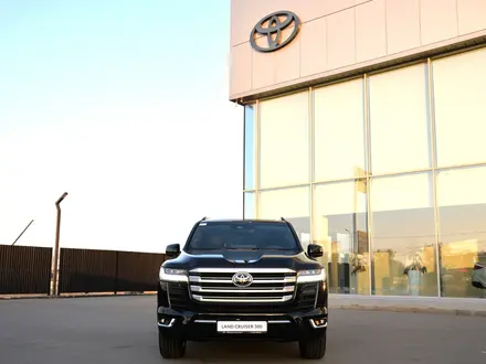 Toyota Land Cruiser Premium+ 2025 года за 72 690 000 тг. в Шымкент – фото 5