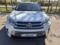 Toyota Highlander 2019 года за 19 900 000 тг. в Астана – фото 2