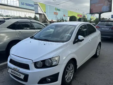 Chevrolet Aveo 2014 года за 3 000 000 тг. в Алматы – фото 2