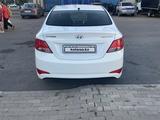 Hyundai Solaris 2015 года за 5 500 000 тг. в Астана – фото 4