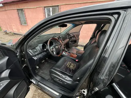 Toyota Highlander 2011 года за 10 000 000 тг. в Уральск – фото 10