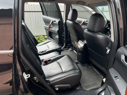 Toyota Highlander 2011 года за 10 000 000 тг. в Уральск – фото 16