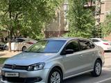 Volkswagen Polo 2014 года за 5 000 000 тг. в Алматы – фото 2