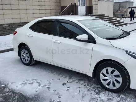 Toyota Corolla 2015 года за 7 500 000 тг. в Семей – фото 4