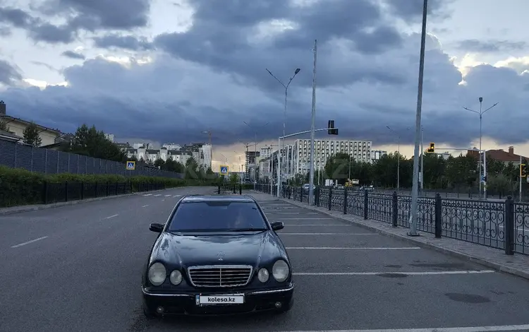Mercedes-Benz E 320 2000 года за 4 300 000 тг. в Астана