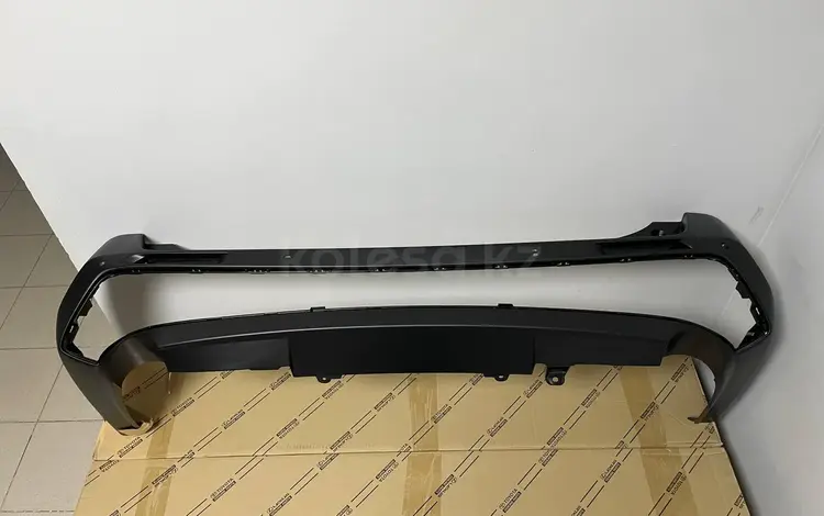 Бампер задний на Рав4 20-23 с отверстием за 120 000 тг. в Алматы