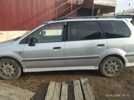 Mitsubishi Space Wagon 1999 года за 3 100 000 тг. в Караганда – фото 2