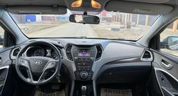 Hyundai Santa Fe 2016 годаүшін6 500 000 тг. в Атырау – фото 5