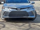 Toyota Camry 2020 года за 9 000 000 тг. в Атырау