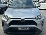 Toyota RAV4 2020 года за 12 600 000 тг. в Атырау – фото 3