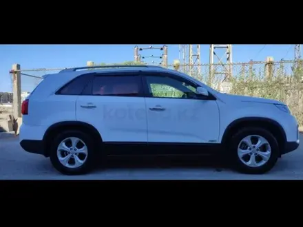 Kia Sorento 2013 года за 9 800 000 тг. в Актау – фото 2