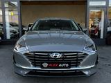 Hyundai Sonata 2023 года за 12 700 000 тг. в Шымкент – фото 2