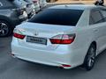 Toyota Camry 2017 годаfor13 000 000 тг. в Шымкент – фото 10