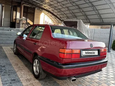 Volkswagen Vento 1994 года за 2 000 000 тг. в Тараз – фото 4