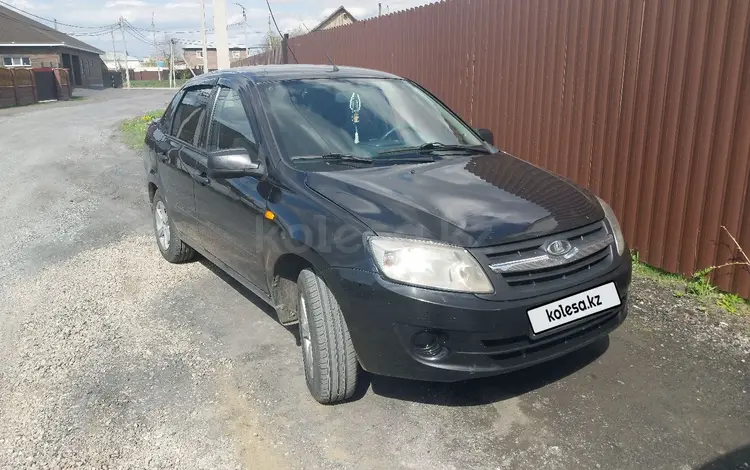 ВАЗ (Lada) Granta 2190 2014 годаүшін2 750 000 тг. в Петропавловск