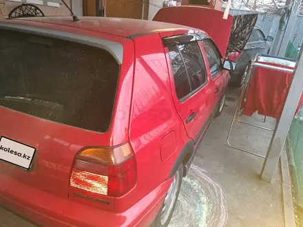 Volkswagen Golf 1997 года за 2 300 000 тг. в Алматы – фото 19