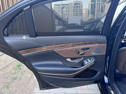 Mercedes-Benz S 63 AMG 2014 года за 26 500 000 тг. в Астана – фото 14