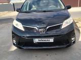 Toyota Sienna 2016 года за 13 000 000 тг. в Атырау
