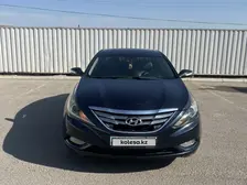 Hyundai Sonata, 2011