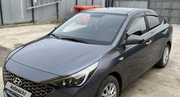 Hyundai Accent 2021 года за 8 500 000 тг. в Аксай – фото 2