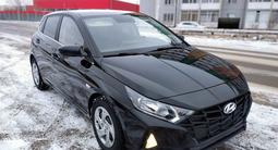 Hyundai i20 2023 года за 6 990 000 тг. в Караганда – фото 2