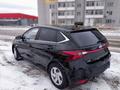 Hyundai i20 2023 года за 6 990 000 тг. в Караганда – фото 4