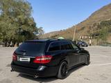 Mercedes-Benz E 500 2010 года за 13 500 000 тг. в Алматы – фото 4