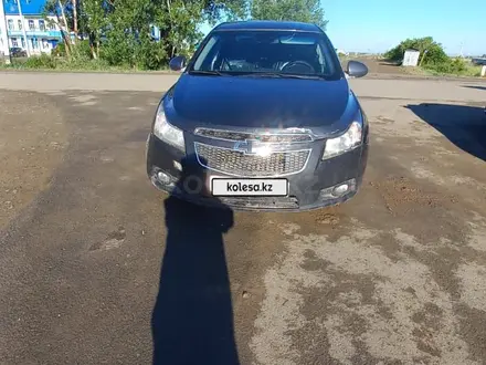 Chevrolet Cruze 2013 года за 2 800 000 тг. в Уральск – фото 7