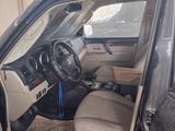 Mitsubishi Pajero 2007 годаүшін10 500 000 тг. в Атырау – фото 2