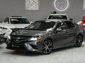 Toyota Camry 2018 годаfor11 800 000 тг. в Алматы