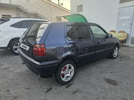 Volkswagen Golf 1993 года за 1 350 000 тг. в Алматы – фото 5