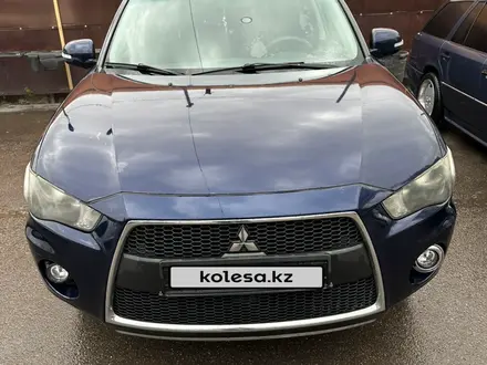 Mitsubishi Outlander 2011 года за 4 500 000 тг. в Алматы