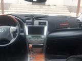 Toyota Camry 2007 года за 6 200 000 тг. в Жетысай – фото 5