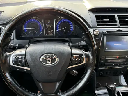Toyota Camry 2015 года за 8 900 000 тг. в Астана – фото 11