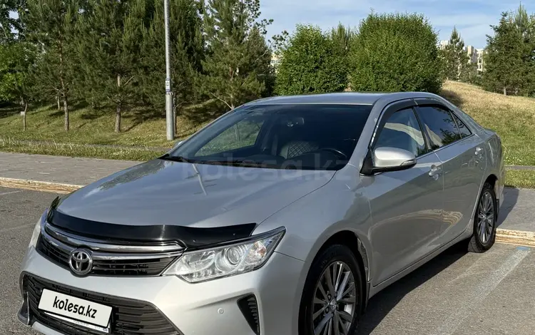 Toyota Camry 2015 года за 8 900 000 тг. в Астана