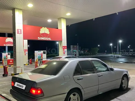 Mercedes-Benz S 320 1996 года за 3 500 000 тг. в Тараз – фото 16