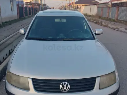 Volkswagen Passat 1999 года за 1 450 000 тг. в Алматы – фото 2