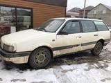 Volkswagen Passat 1991 года за 800 000 тг. в Уральск – фото 2