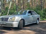 Mercedes-Benz E 200 1996 годаfor2 700 000 тг. в Петропавловск