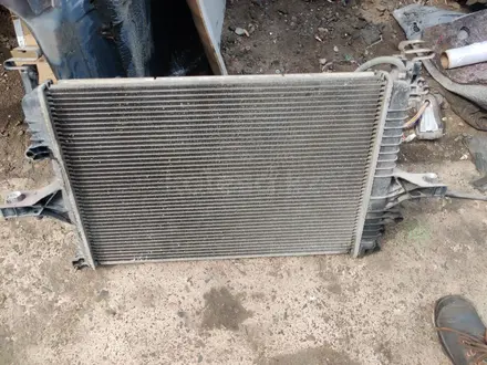 Радиатор охлаждения основной Вольво С80 С60 автомат за 35 000 тг. в Алматы – фото 4